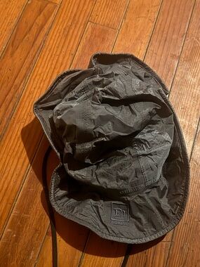 REI Kids camp Hat with Chin Cord and Logo Patch